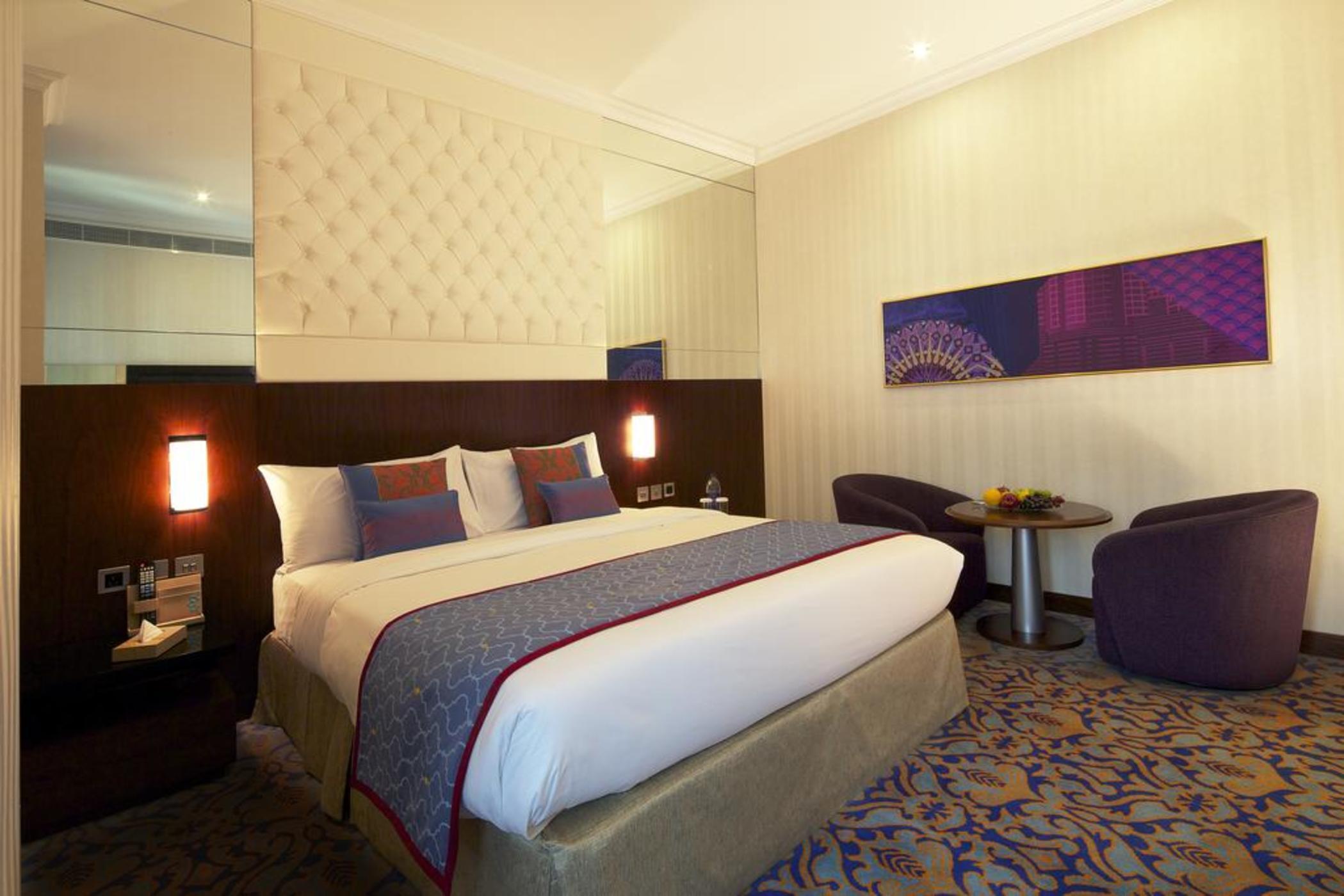 Raviz Center Point Hotel Дубай Екстериор снимка