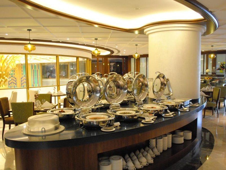 Raviz Center Point Hotel Дубай Екстериор снимка